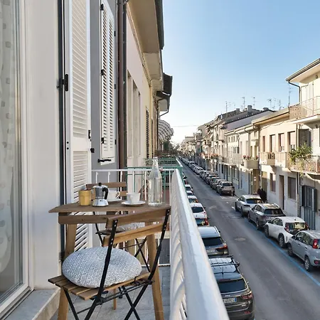 Via Puccini 217 Apartman *